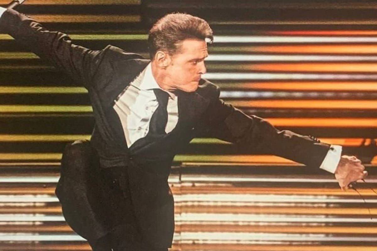 Luis Miguel alerta a sus fans después de lesionarse una pierna en el escenario