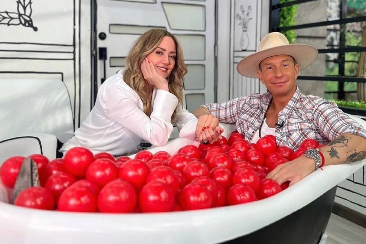 Andrea Legarreta y Erick Rubín se reencuentran en "Hoy" y hablan sobre su relación