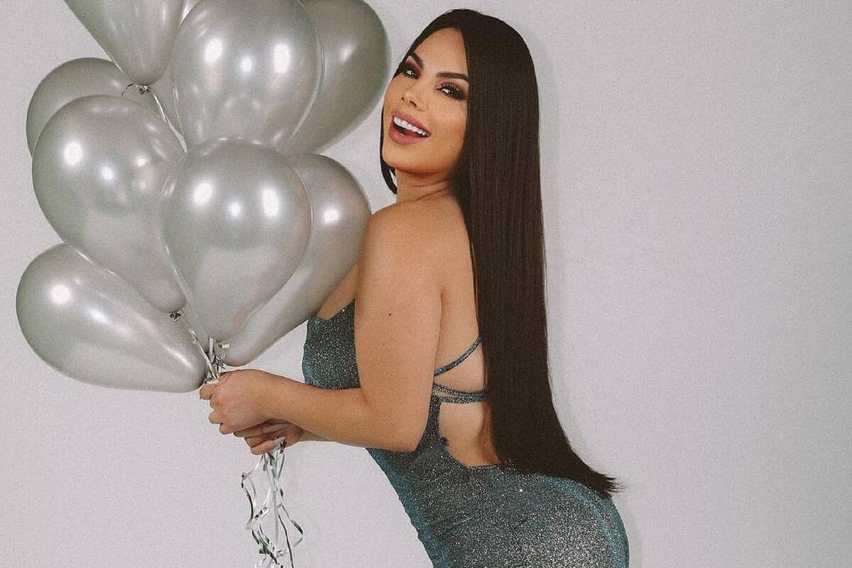 Lizbeth Rodríguez festeja su cumpleaños #29 con coqueto minivestido
