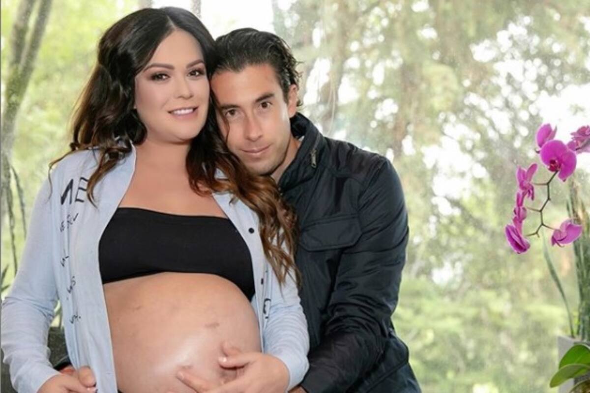 ''¿Por qué nadie me dijo que era tan pesada la cesárea?'', bromeó Mariana Echeverría en Instagram