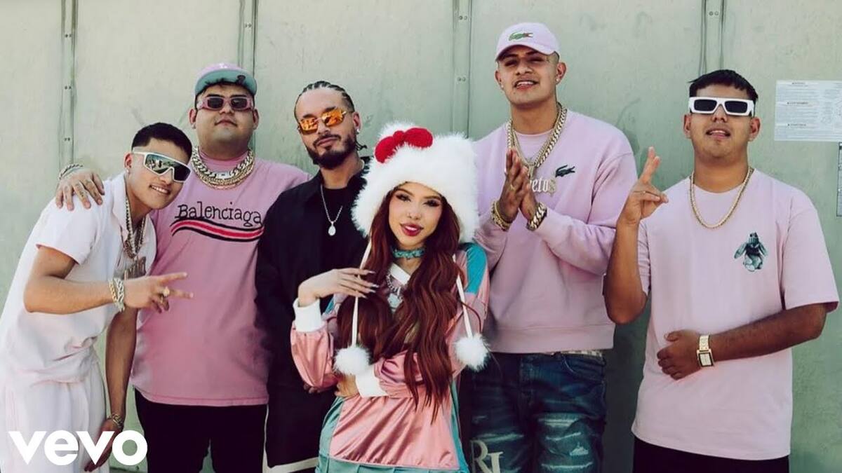 Yeri Mua y J Balvin grabaron el video de "G Low Kitty"