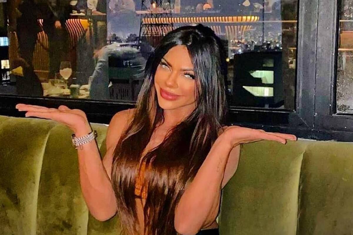 Suzy Cortez eleva la temperatura posando con ropa de encaje que no deja nada a la imaginación