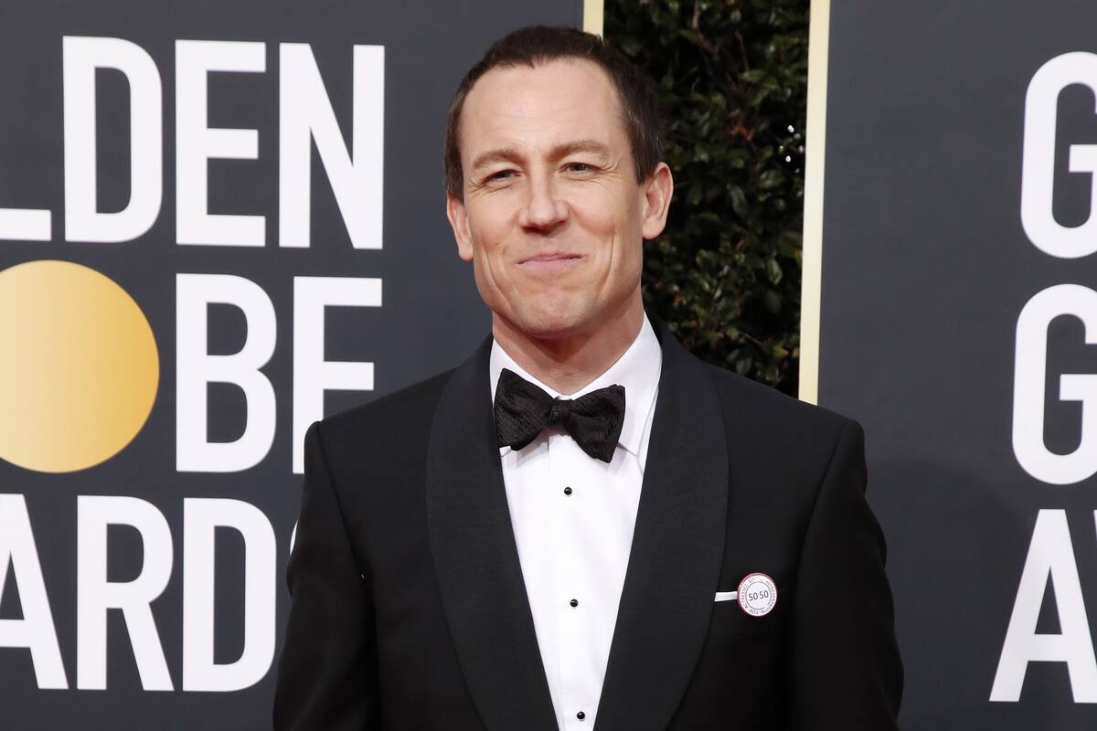 Actor que da vida al duque de Edimburgo en "The Crown" le rinde tributo tras su muerte