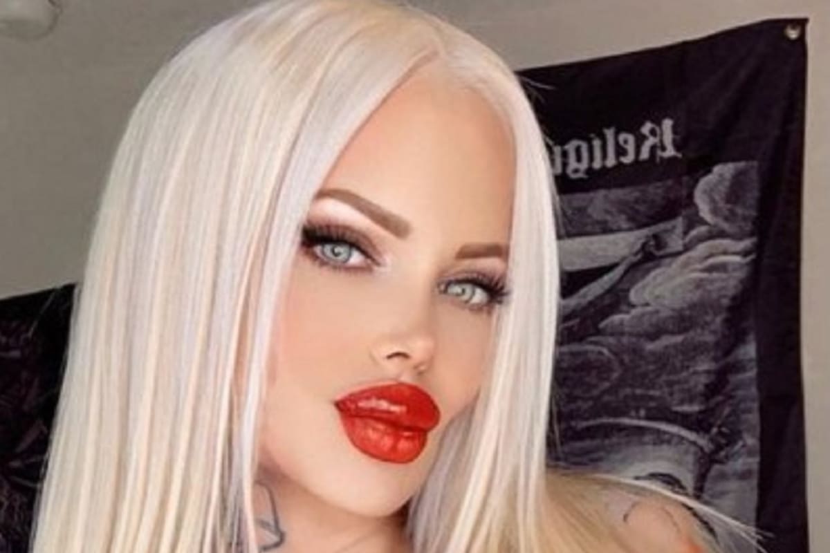 ¿Cuánto gana Sabrina Sabrok en Only Fans?