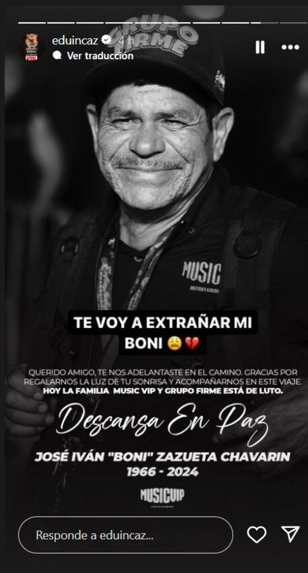 Eduin Caz se despide de José Iván "Boni" Zazueta.