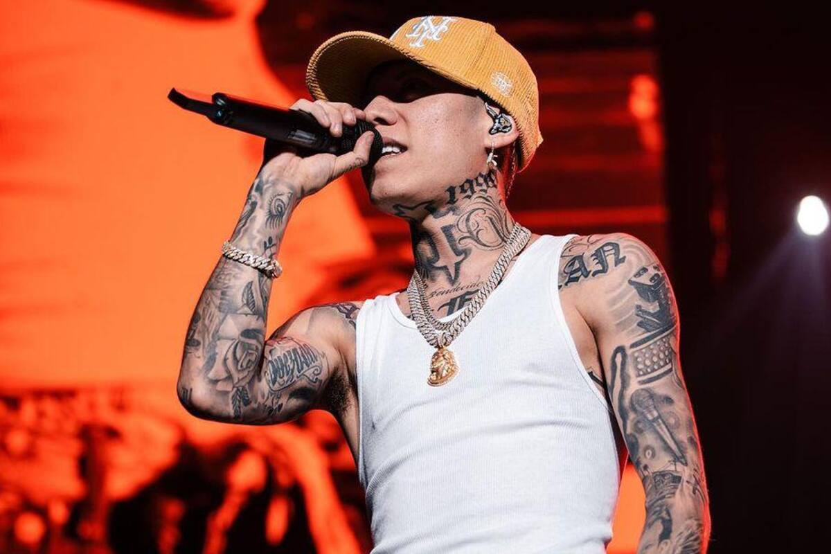 ¿Santa Fe Klan golpeó a un fan  y le robo el celular?: esto es lo que se sabe