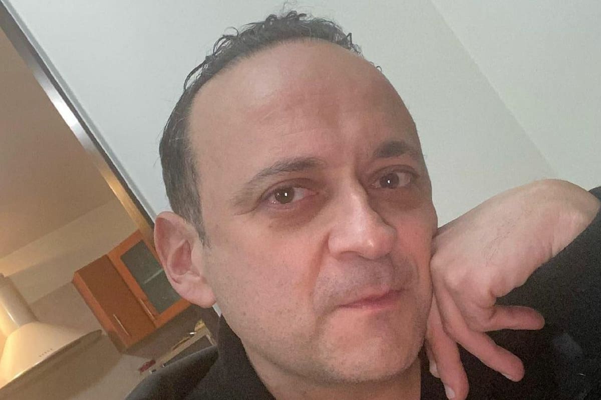 Eduardo España recuerda a su pareja Ranferi Aguilar, a quien perdió en 2012