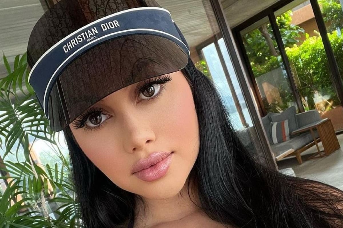 Jailyne Ojeda luce su escultura figura en traje de baño en Instagram