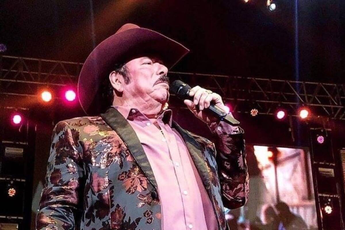 Lalo Mora es hospitalizado tras dar positivo a coronavirus