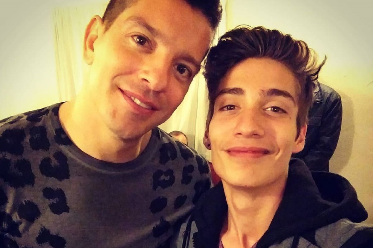 Yahir confiesa que toma terapia psicológica tras problemas con su hijo