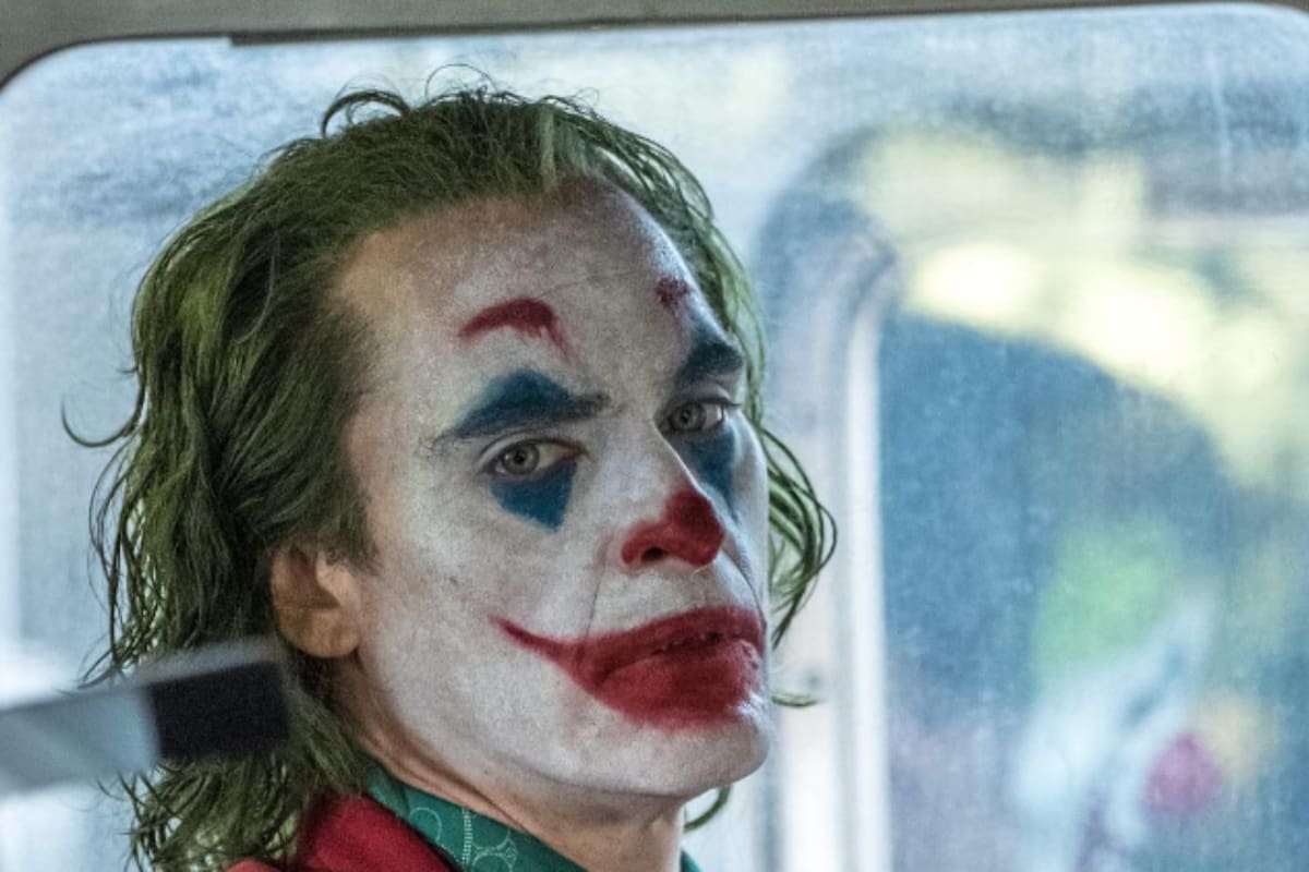 Comparten primer vistazo de Joaquin Phoenix como Joker en su segunda entrega