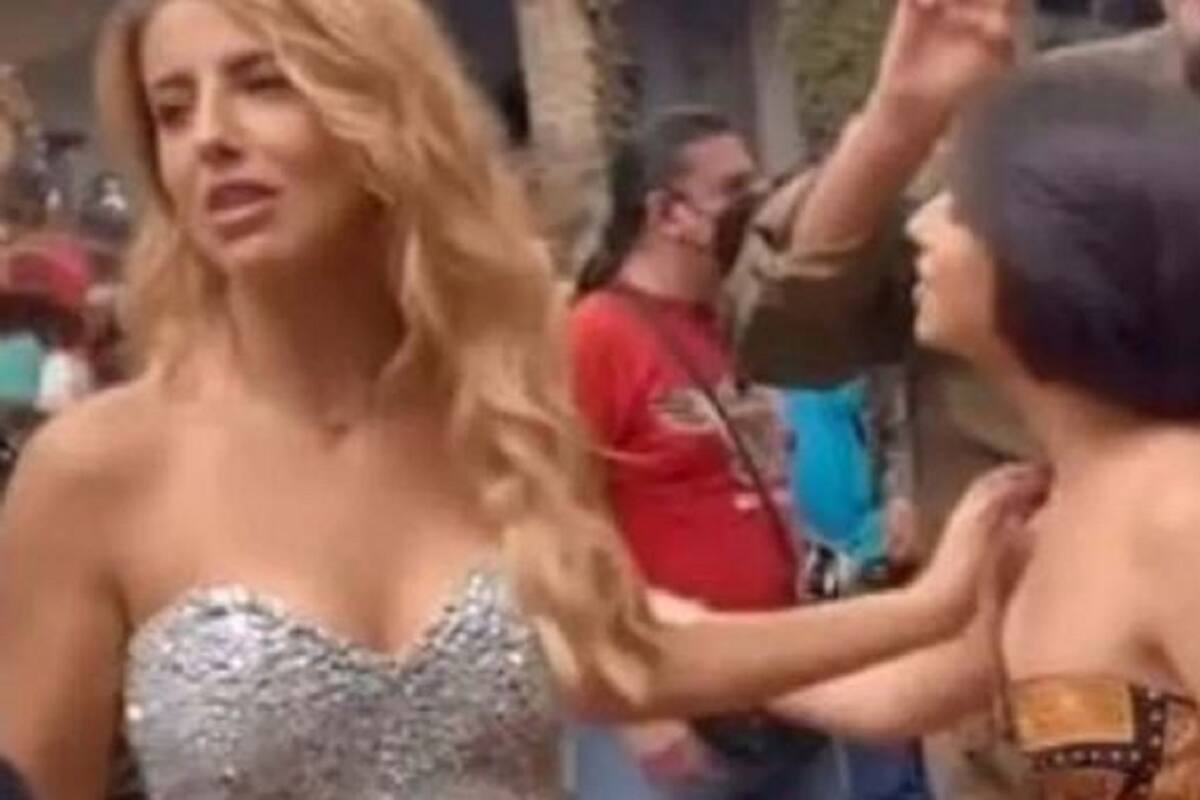 VIDEO: Captan a Michelle Renaud haciéndole tremendo desplante a Ángela Aguilar