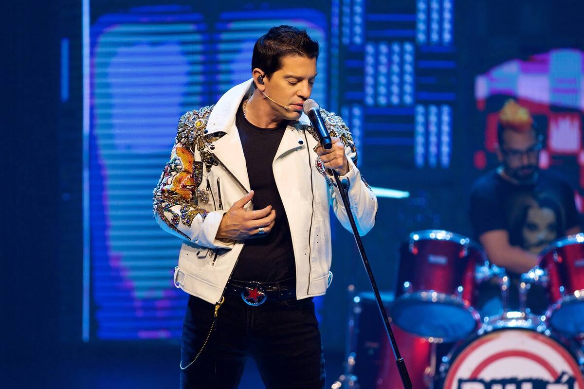 Yahir presenta "Hoy no me puedo levantar" de forma presencial y streaming