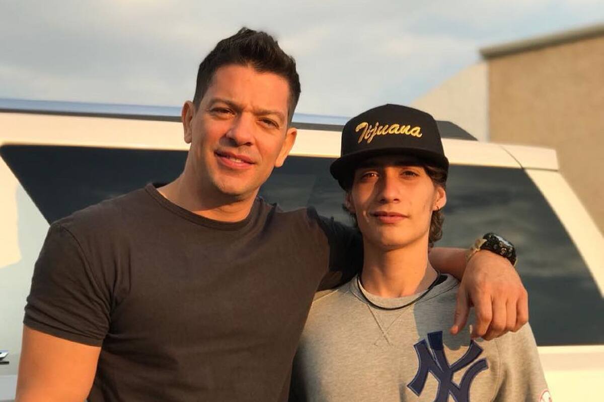 Hijo de Yahir confiesa que es bisexual y le gustaría convertirse en estrella porno