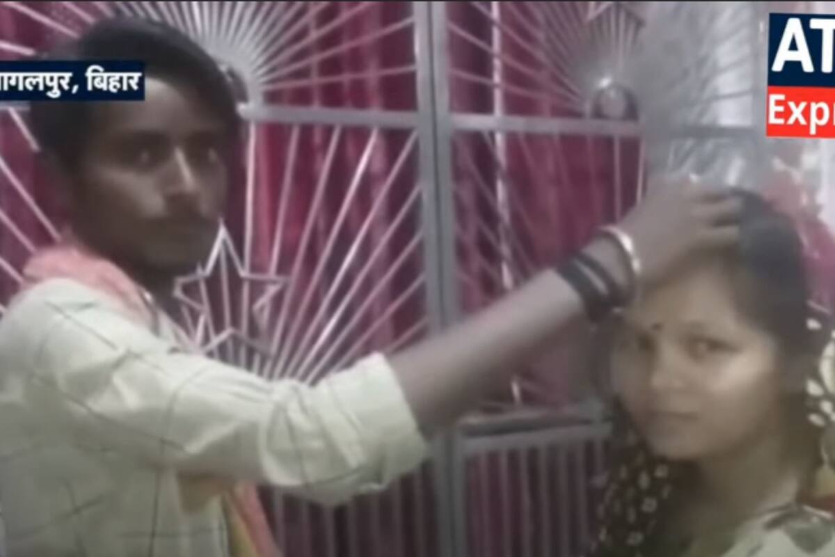 Hombre acompaña a su esposa a casarse con su amante