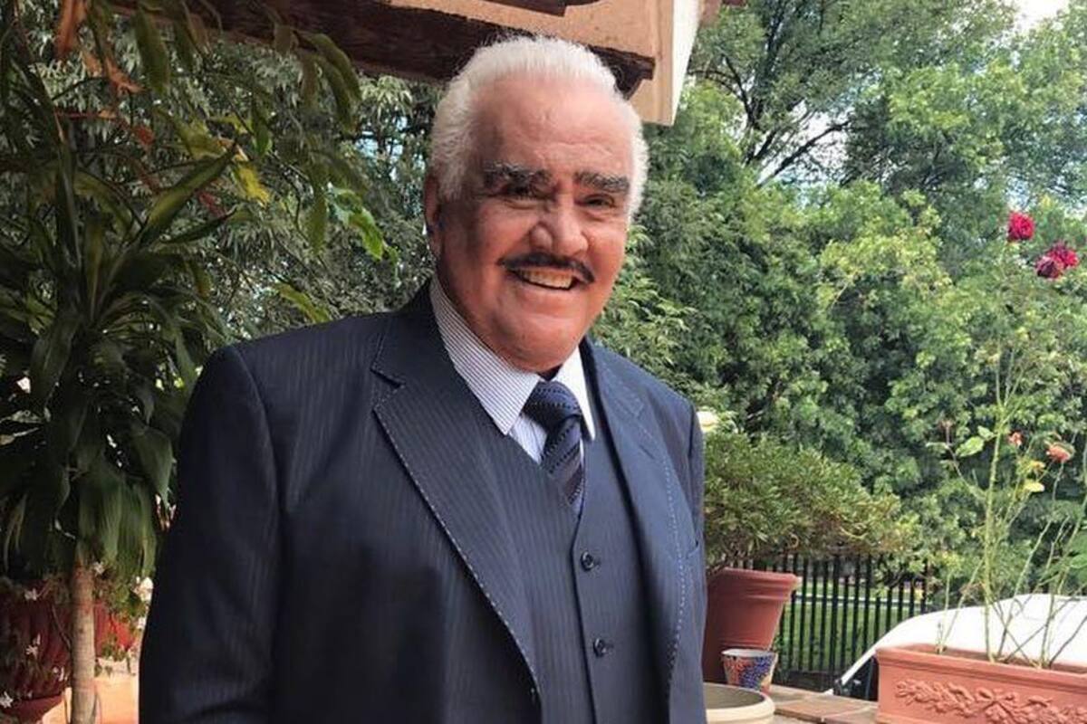 Cantante asegura haber sufrido acoso por parte de Vicente Fernández