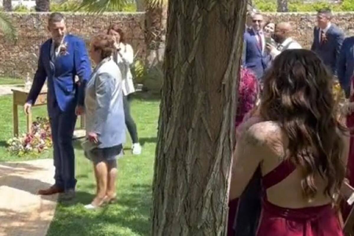 TikTok: Novio llega a su boda con música de Dragon Ball Z