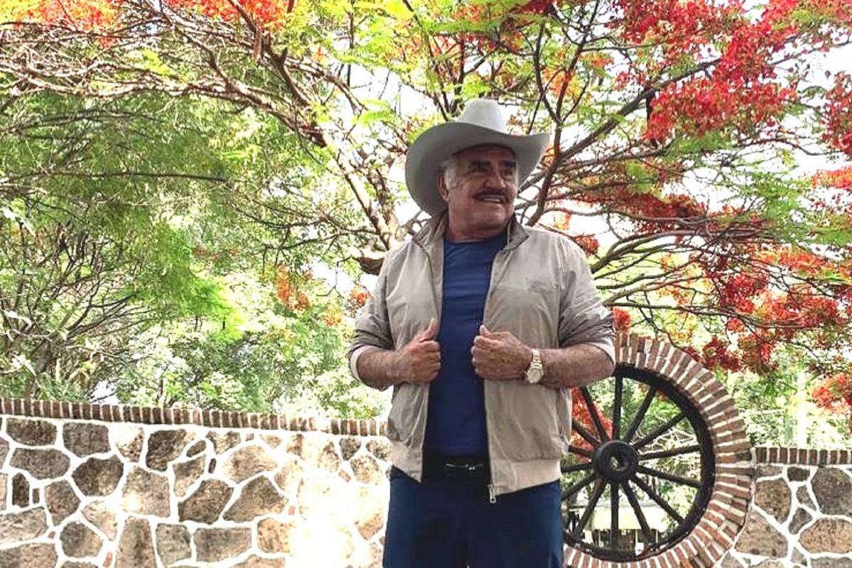 Vicente Fernández podría salir de terapia intensiva