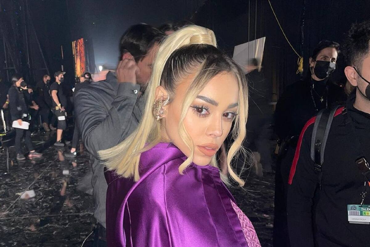 Danna Paola alerta tras aparecer con respirador