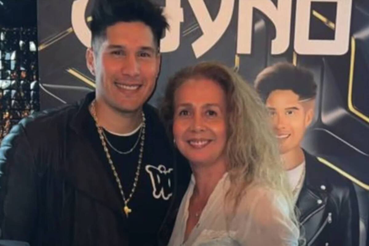 "Lo tenían peor que a un preso", dice la asistente de Chyno Miranda para "Chisme No Like"