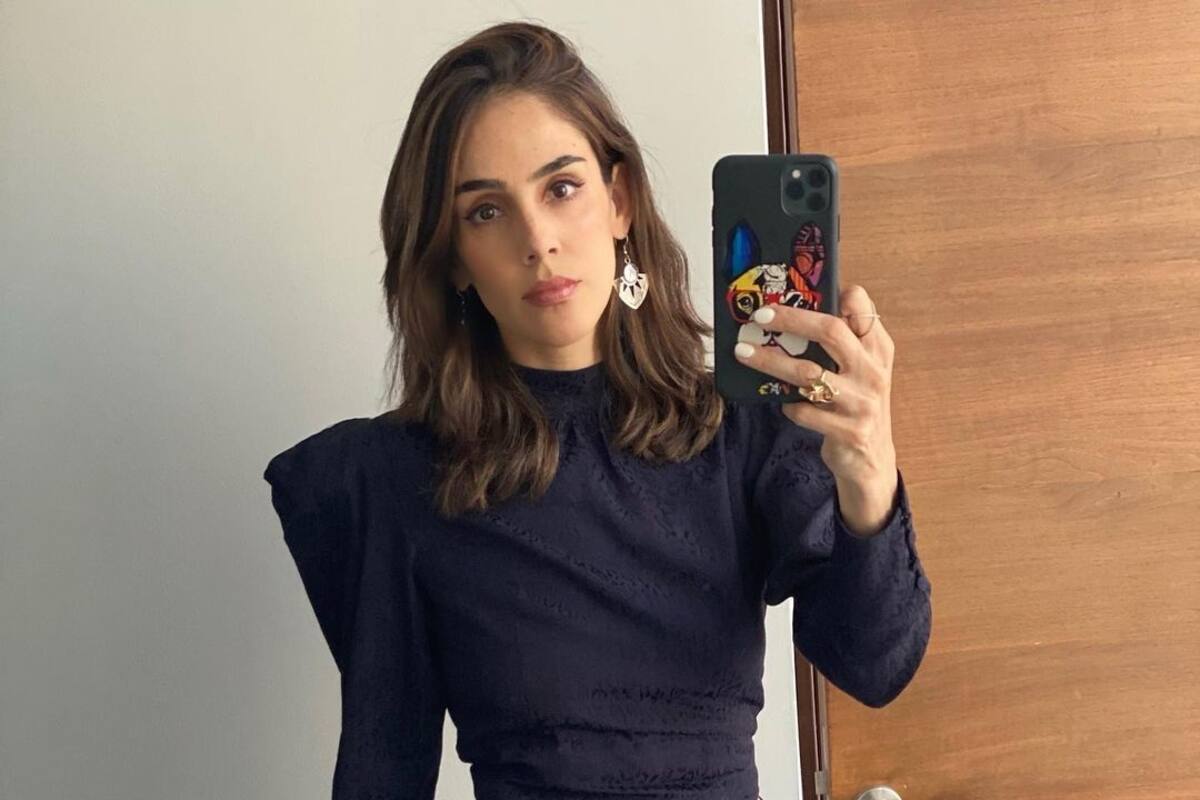 Sandra Echeverría impacta con foto en bañador y manda mensaje de amor propio