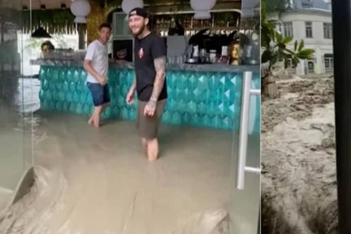 VIDEO VIRAL: Hombre graba las impresionantes inundaciones por las calles de Crimea