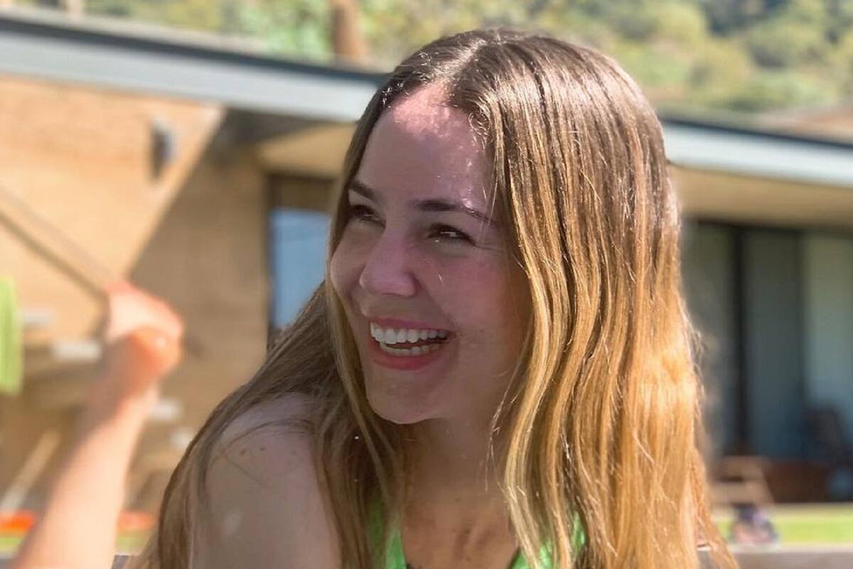 Camila Sodi se da un break y toma el sol en bikini en tierras yucatecas