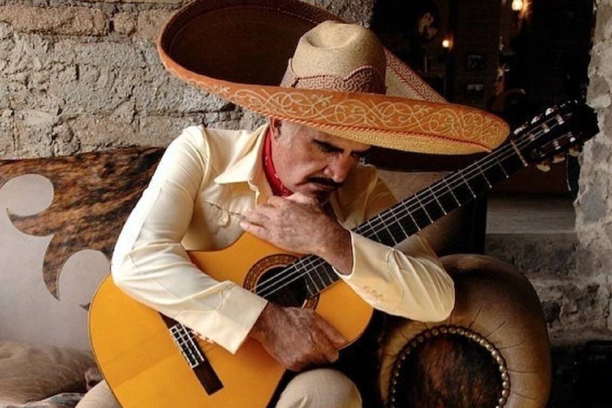 “Mientras no dejen de aplaudir, su Chente no deja de cantar”: Este es el origen de la mítica frase de Vicente Fernández