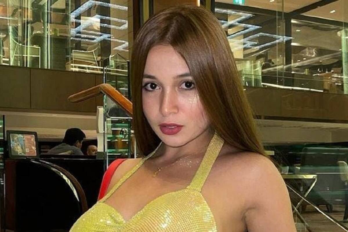 Pandora Kaaki muestra su gran figura con pequeño crop top en Instagram