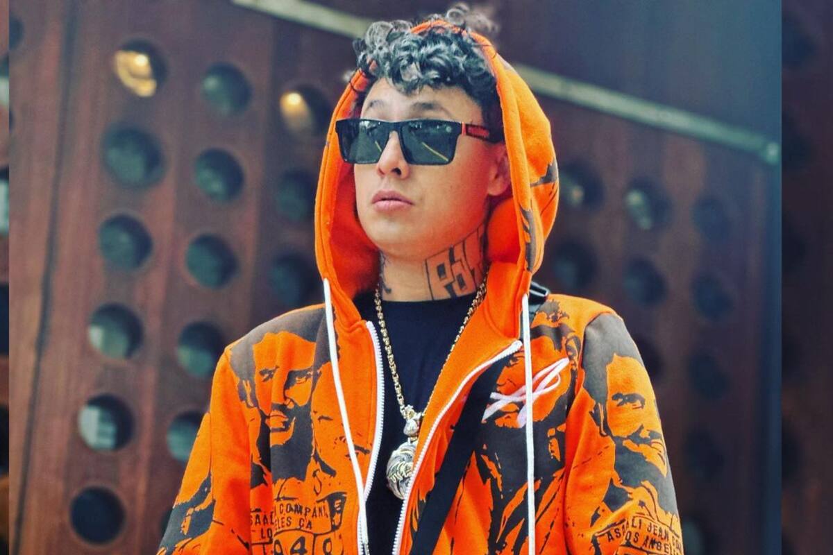 Alemán responde en redes tras ser acusado de violencia por su novia, Akasha