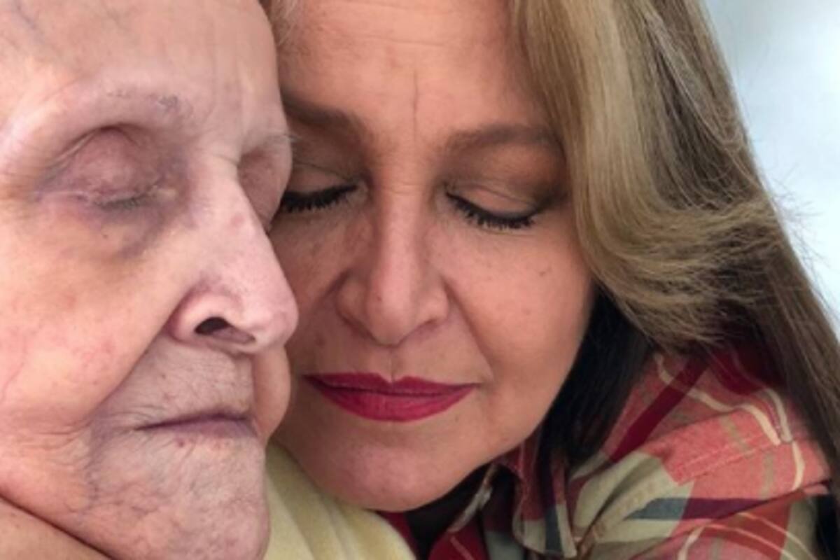 Daniela Romo está de luto por la muerte de su madre