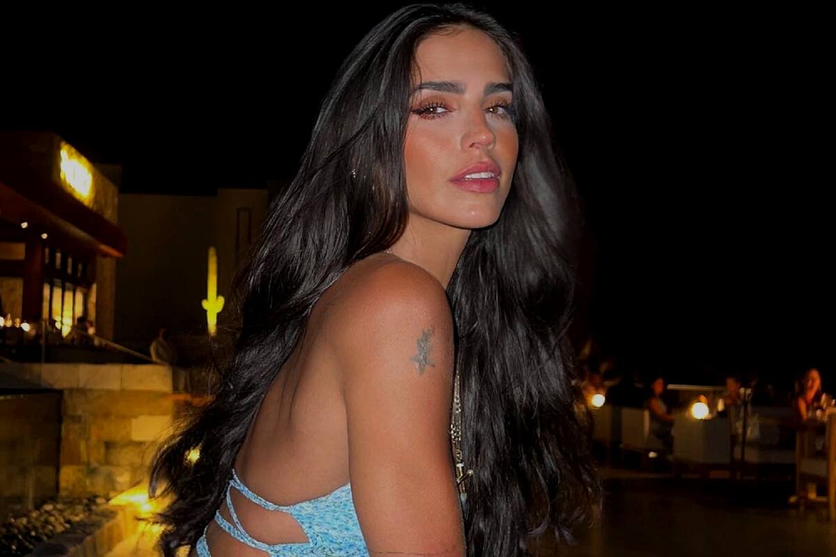 Bárbara de Regil enseña su tonificado cuerpo en playas de Honduras
