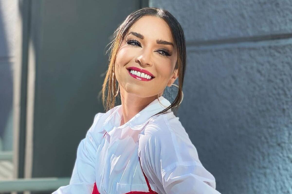 Con micro bikini, Laura G se luce desde Isla Mujeres