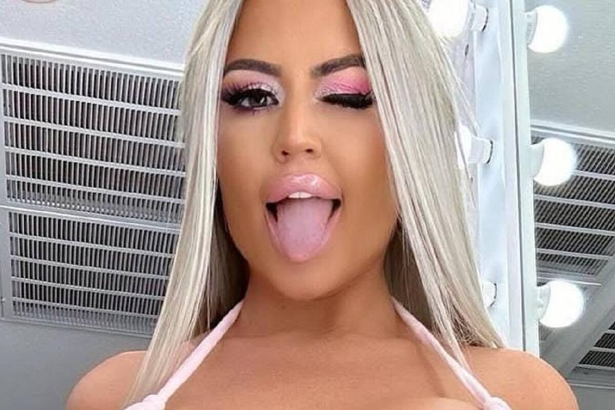 Danii Banks capta la atención de sus seguidores de Instagram con su ropa interior