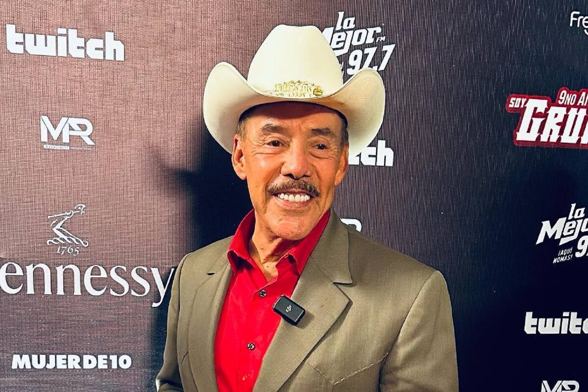 Don Pedro Rivera es hospitalizado de emergencia