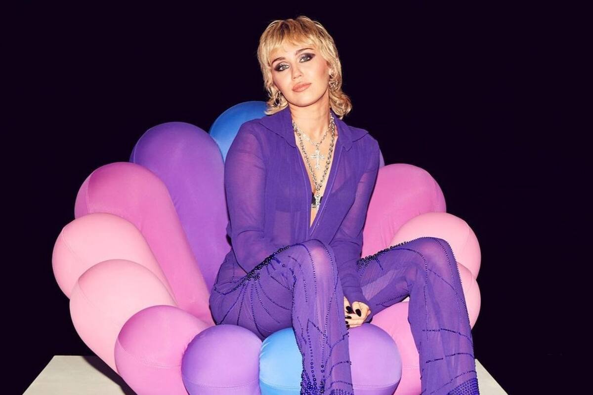 Miley Cyrus posa en toples para la revista Rolling Stone; promociona “Plastic Hearts”