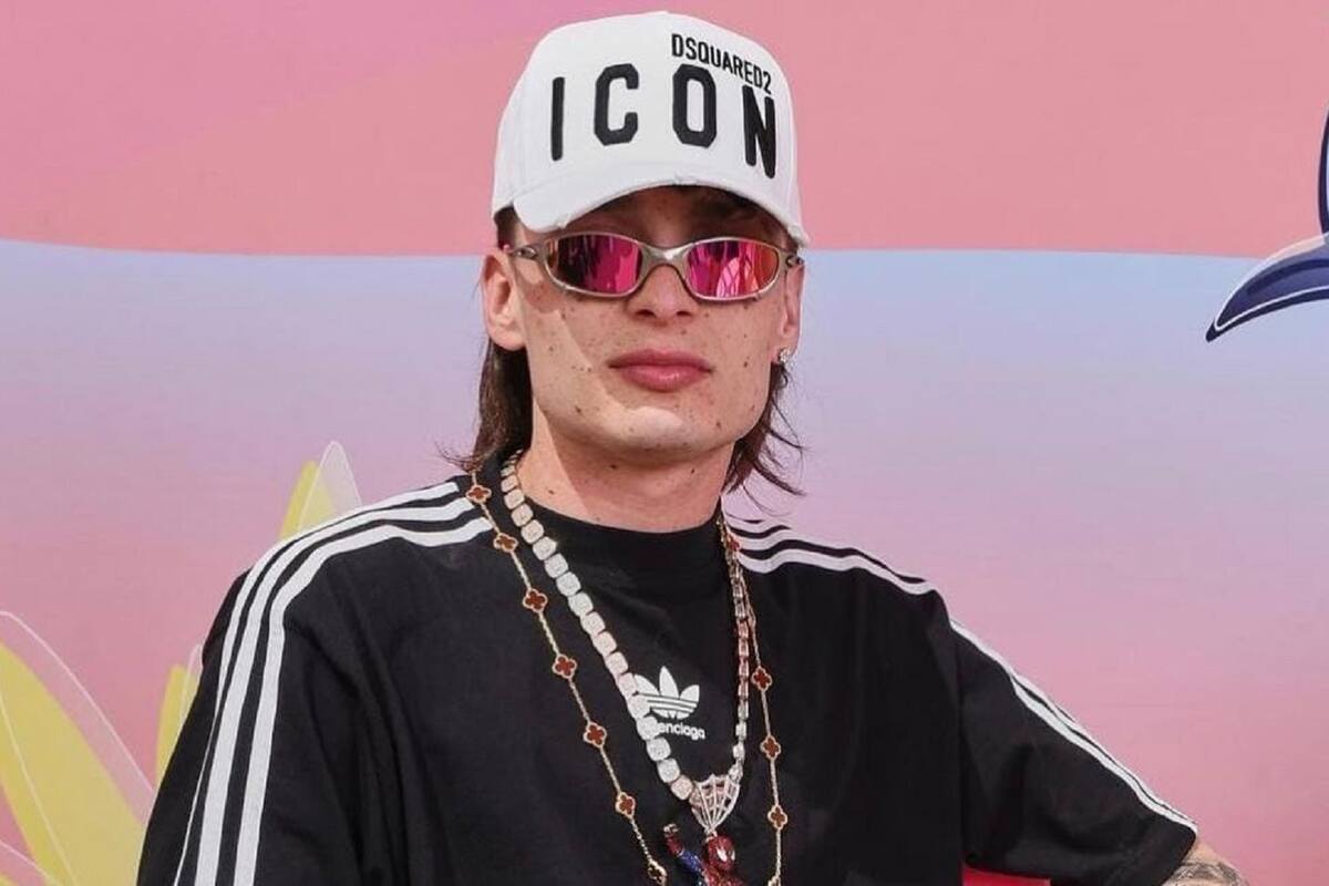 Peso Pluma revela el título y la fecha de estreno de su tercer álbum de estudio