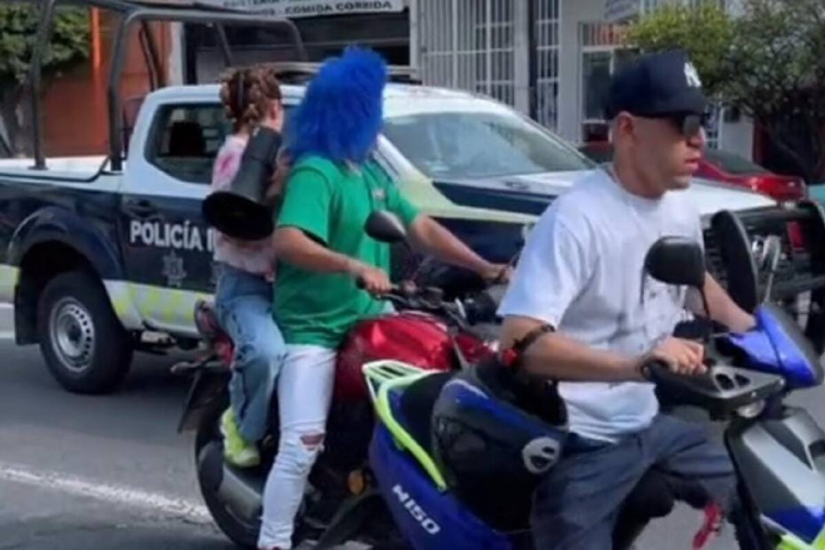 VIDEO VIRAL: Policía detiene a payasos por hacerle una broma a un motociclista
