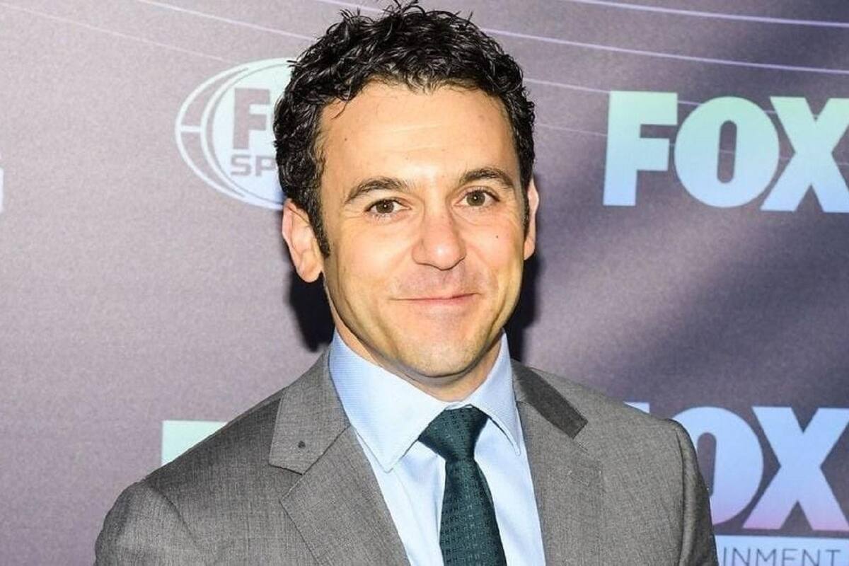 Acusan a Fred Savage, protagonista de “Los años maravillosos”, de acoso y agresión sexual