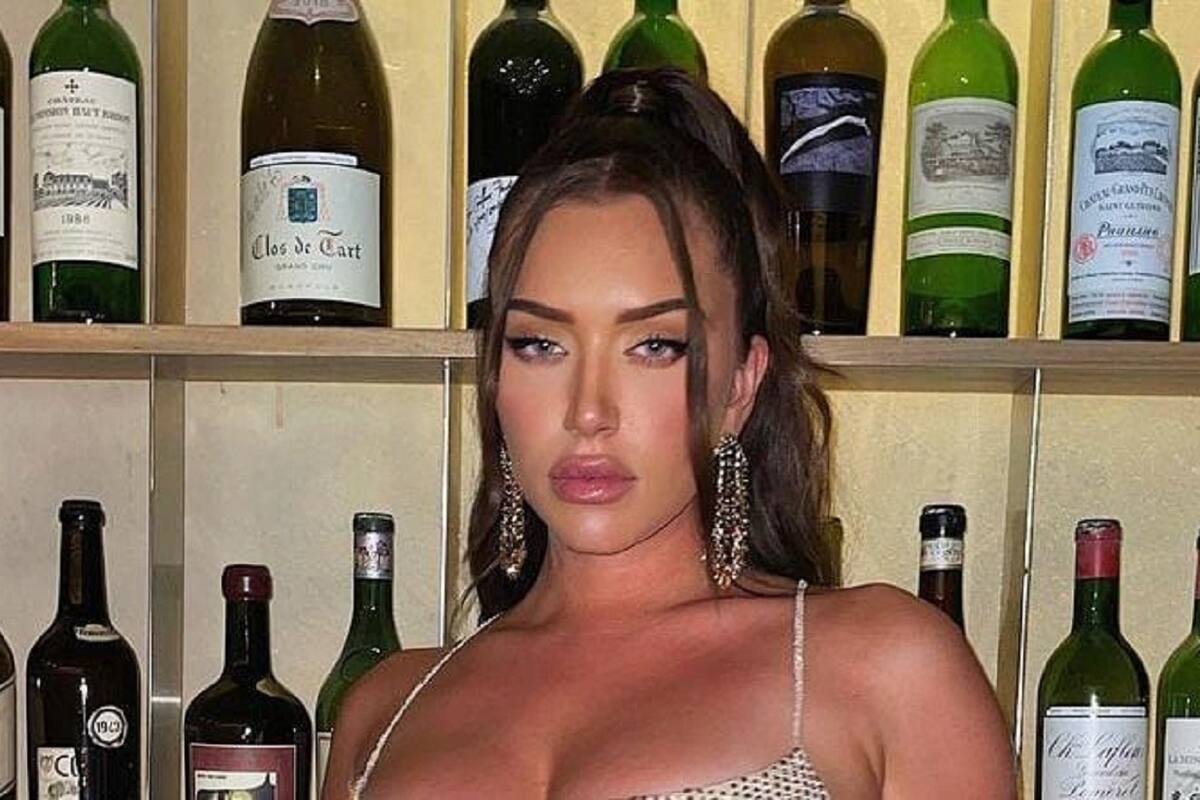 Anastasia Karanikolaou deslumbra a sus seguidores en Instagram con su bikini negro