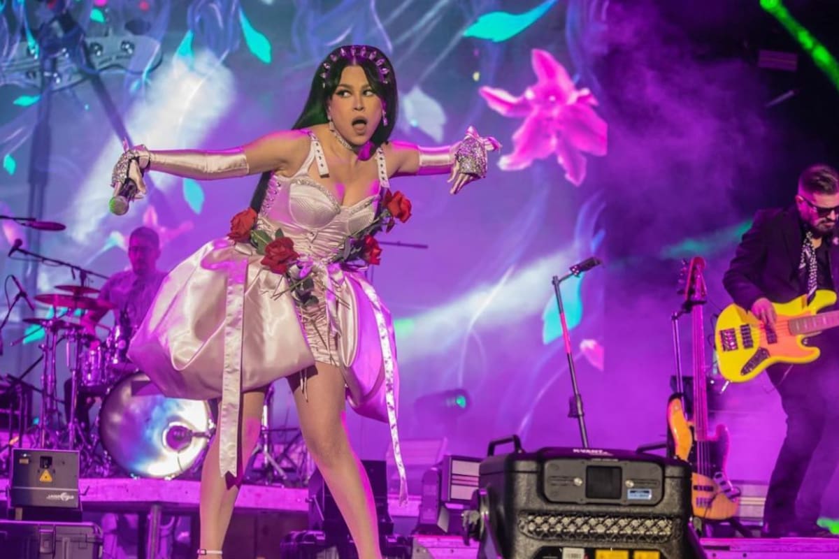 Belanova sorprende en Vive Latino: comparte escenario con Mon Laferte