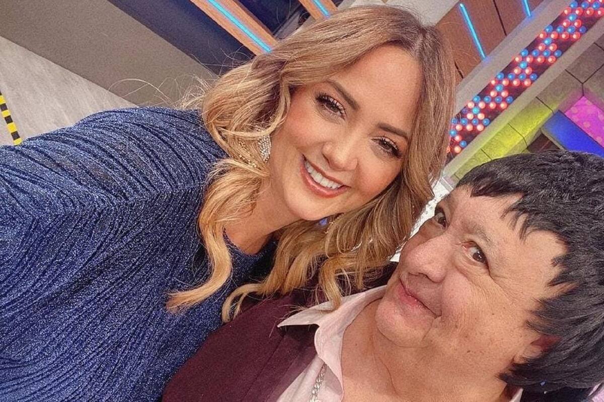 Andrea Legarreta se molesta por entrevista a Luis de Alba en plena recuperación