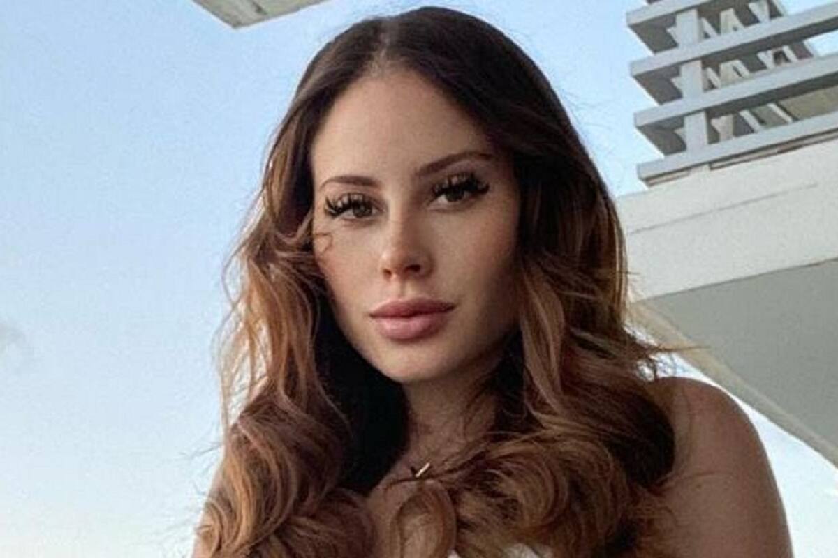 Con diminuto bikini Ignacia Michelson celebra el último episodio de “Acapulco Shore”