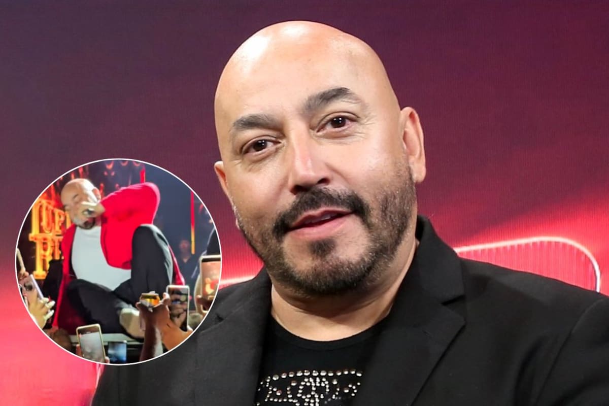 Lupillo Rivera pierde sus botas durante un concierto tras acercarse a sus fans (VIDEO)