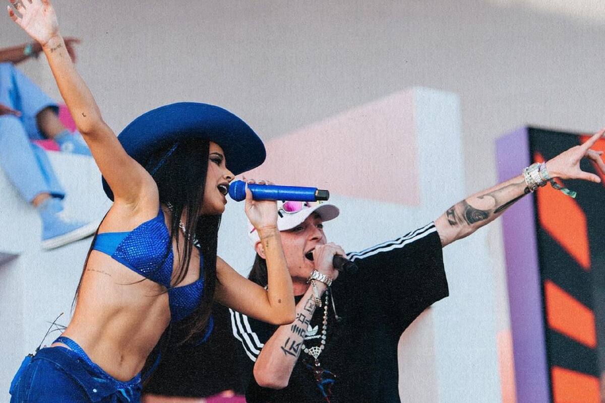 Becky G canta junto a Peso Pluma, Marca MP y Fuerza Regida en Coachella 2023: "¡México en la casa! "
