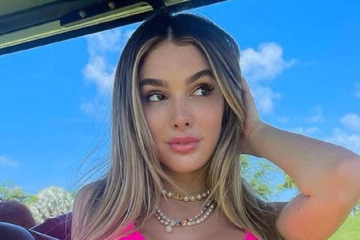 Lyna Pérez luce sus grandes encantos con diminuto bikini en Instagram
