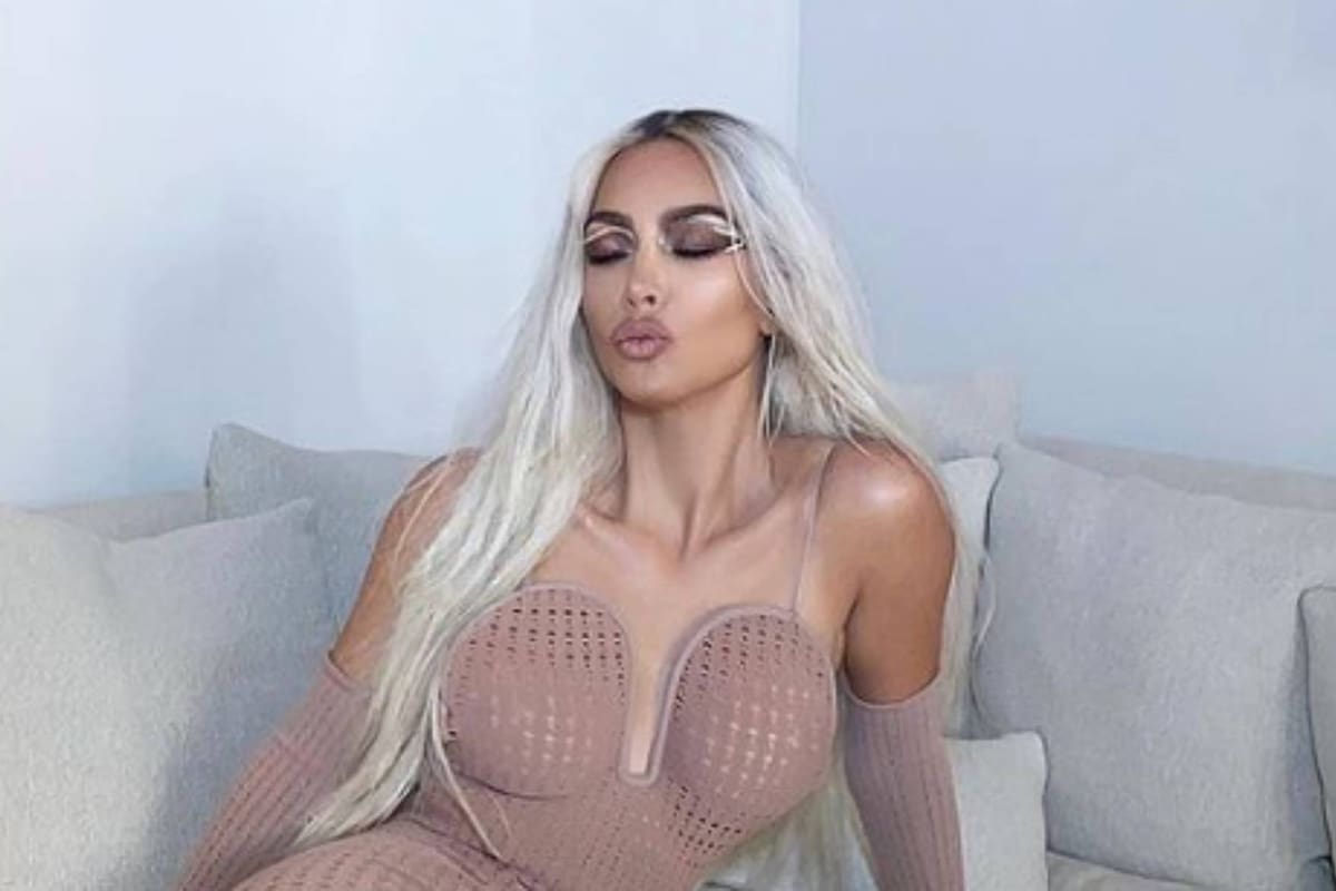 Kim Kardashian deja sin aliento con fotografías en lencería atrevida