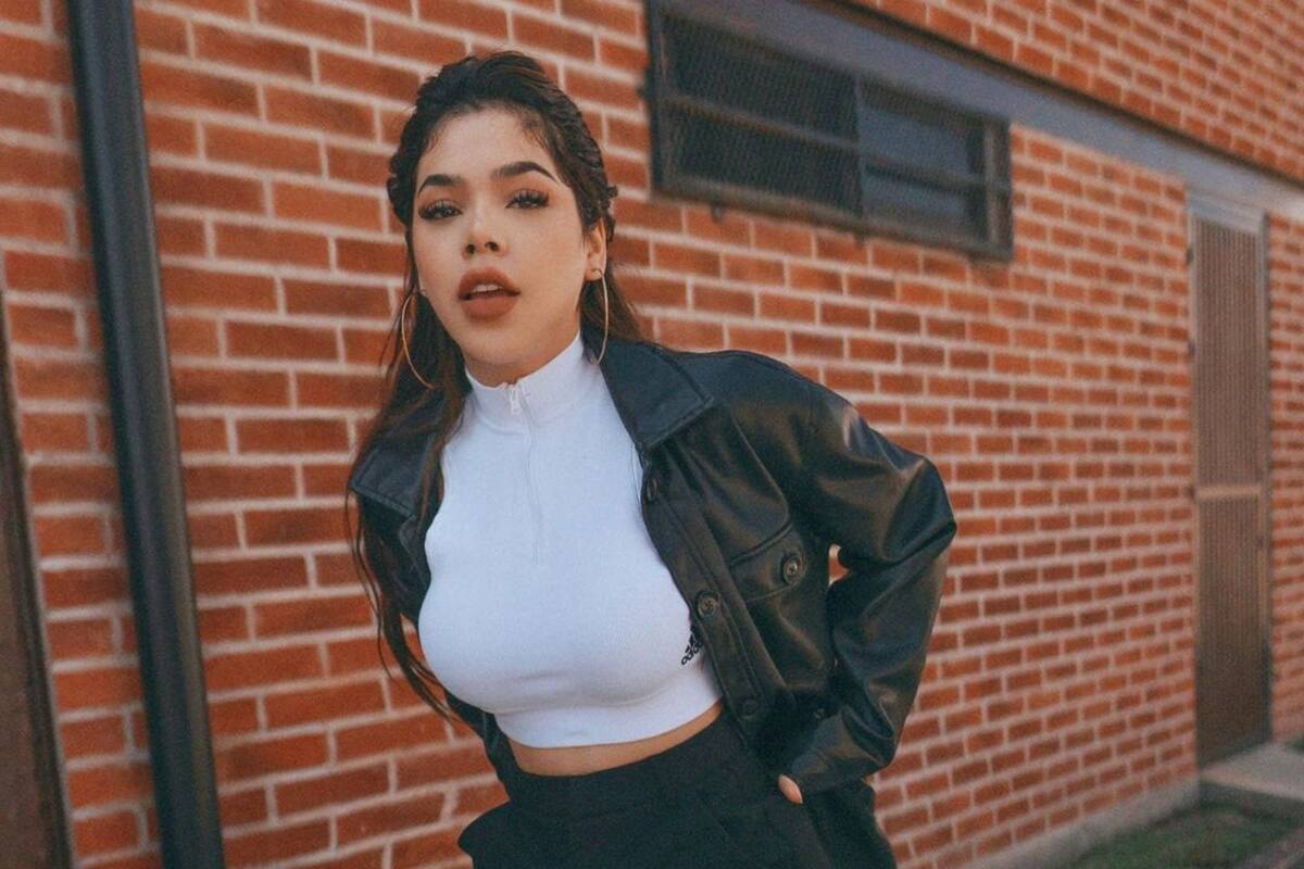 Kenia Os adelanta el verano con estas fotos