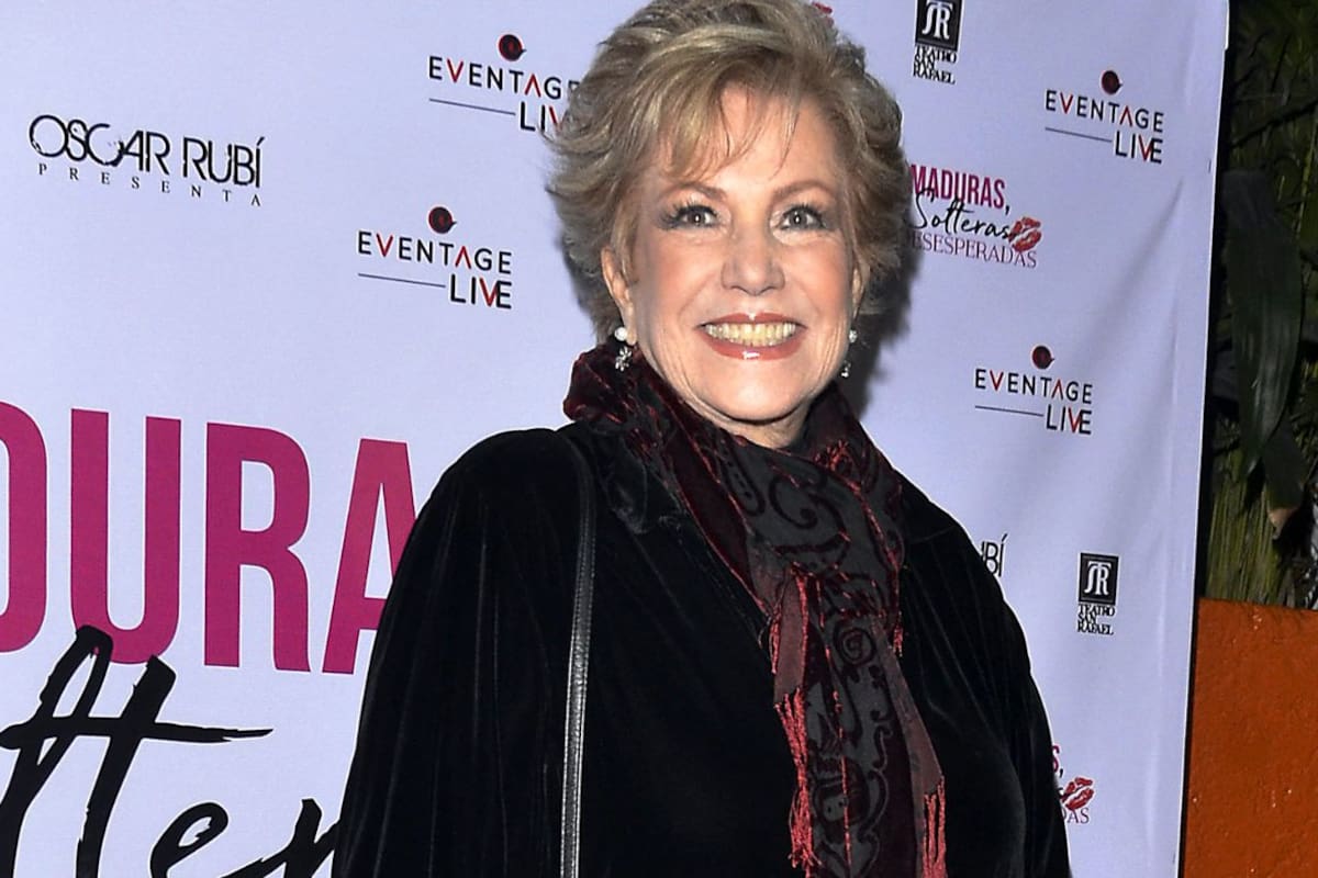 A los 77 años, Maxine Woodside impacta al posar desnuda sin edición en una sesión fotográfica