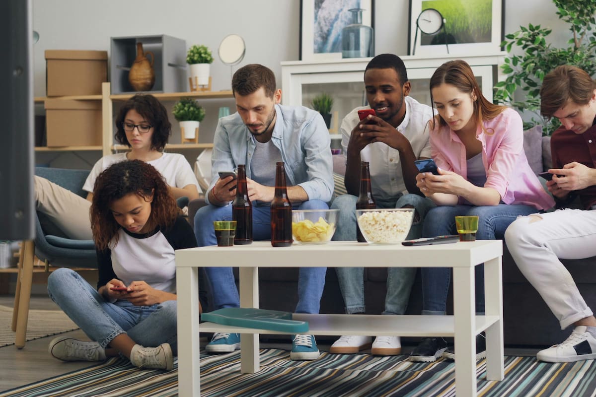 Francia propone restringir el acceso a redes sociales para menores de 15 años: detalles de la ley y preocupaciones de expertos